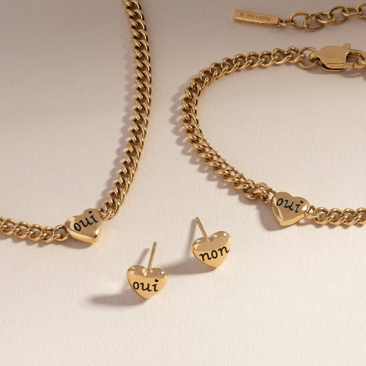 Oui &amp; Non Reversible Heart Inline Necklace