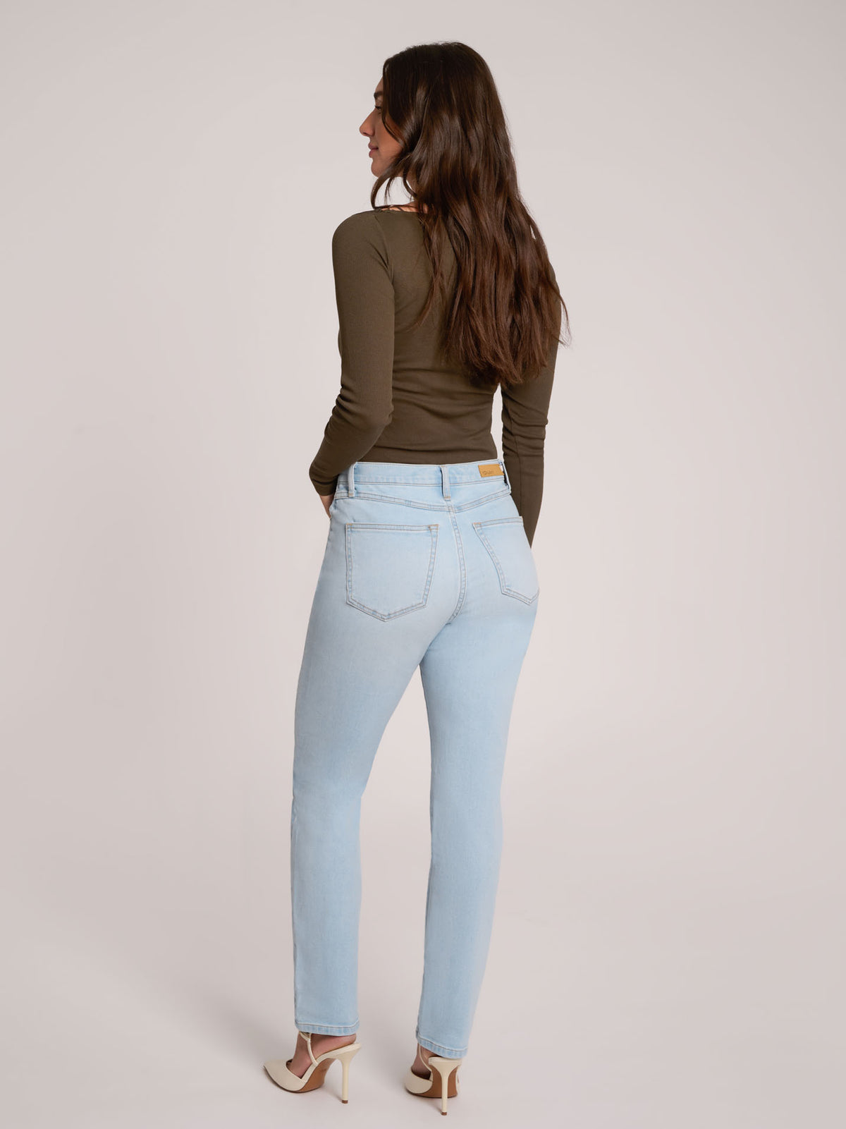 Emily Slim - Sunny Day