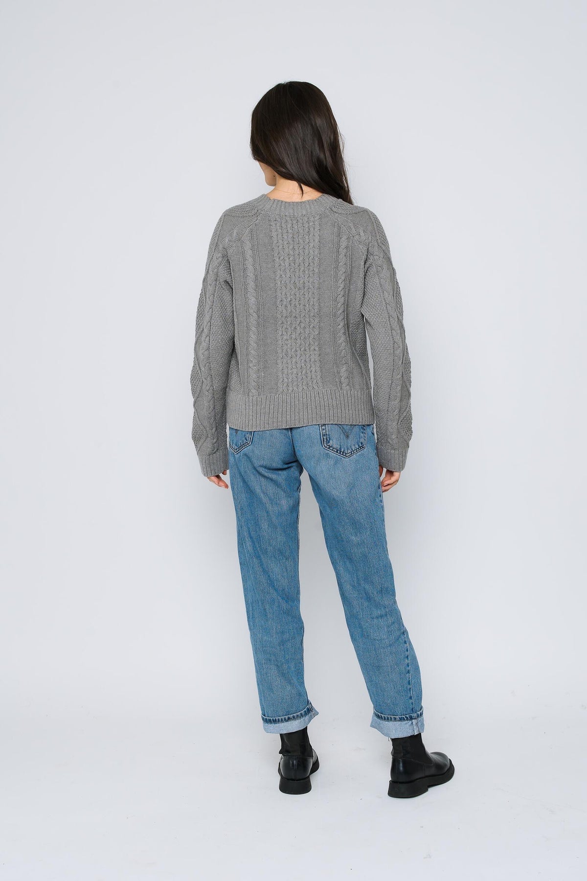 Willa Raglan Pullover