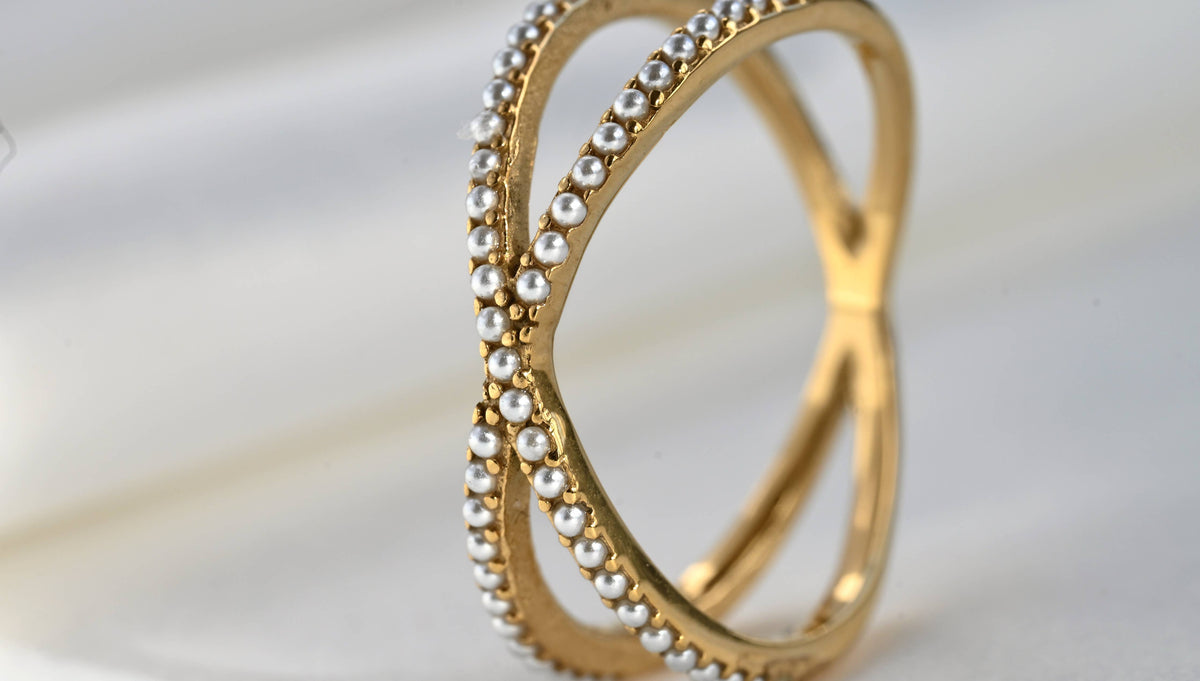 Pave Pearl Criss Cross Ring - Waterproof Gold X Pearl Ring