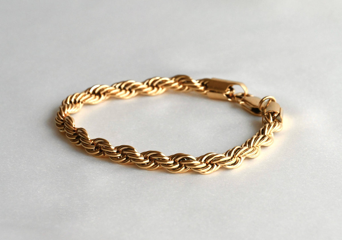 18k Gold Bracelets