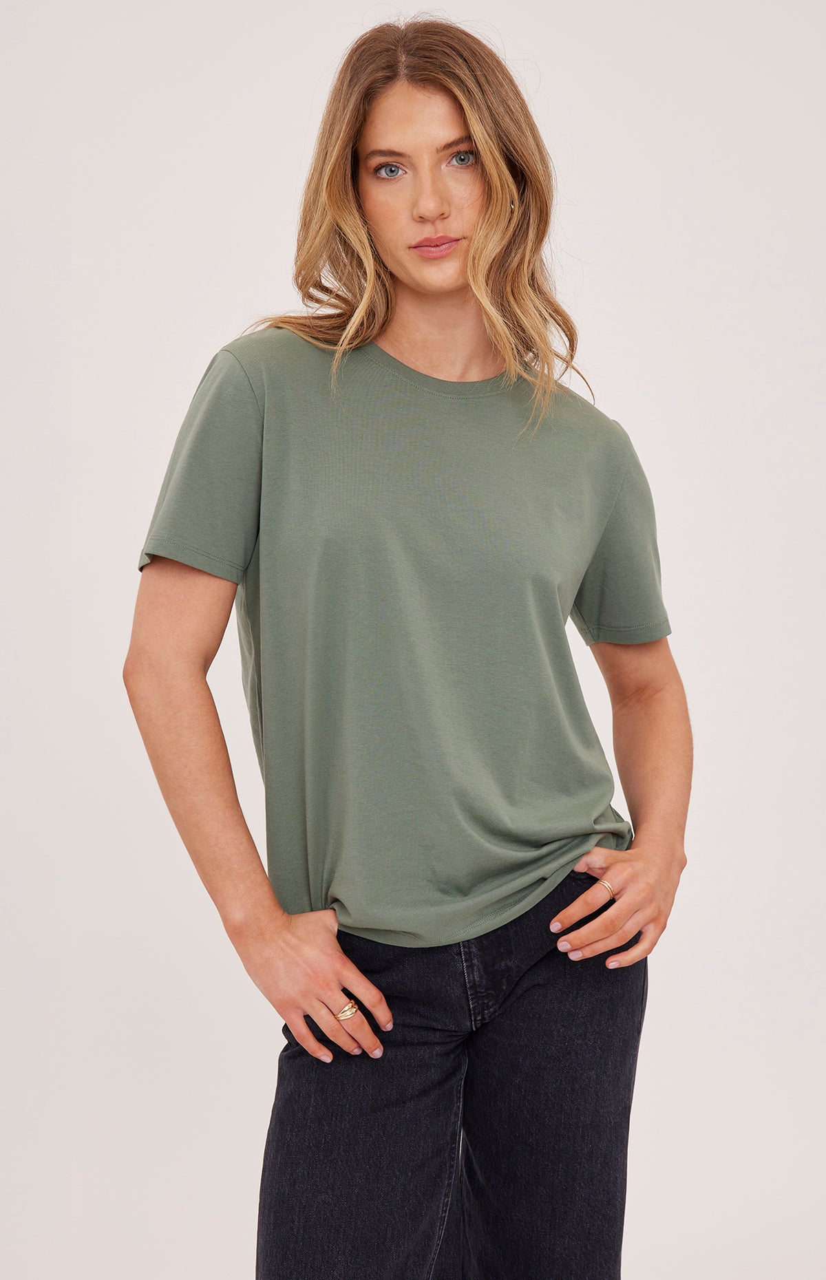 Victoria T-Shirt