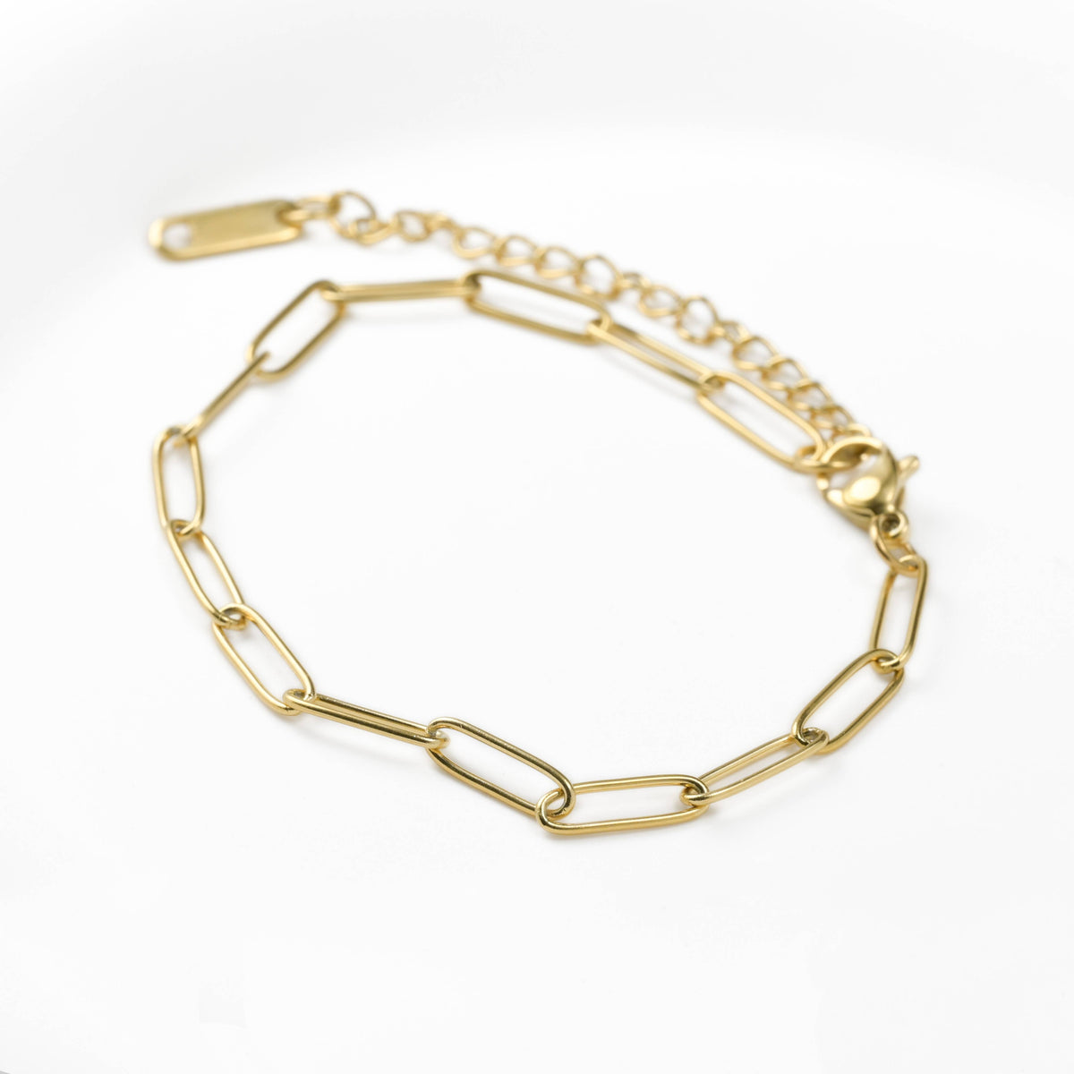 18k Gold Bracelets