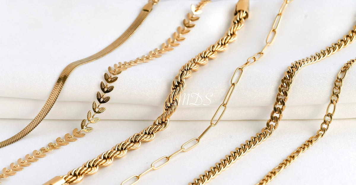 18k Gold Bracelets
