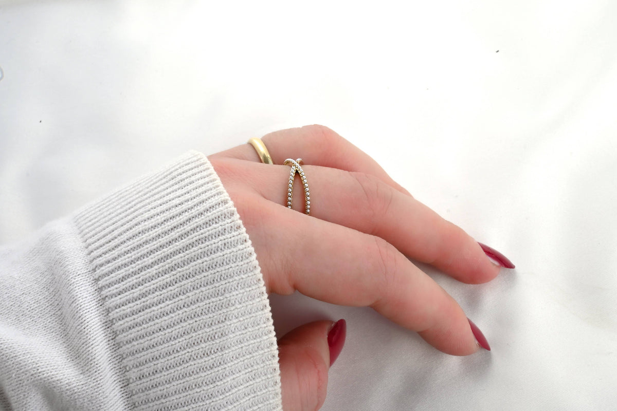 Pave Pearl Criss Cross Ring - Waterproof Gold X Pearl Ring
