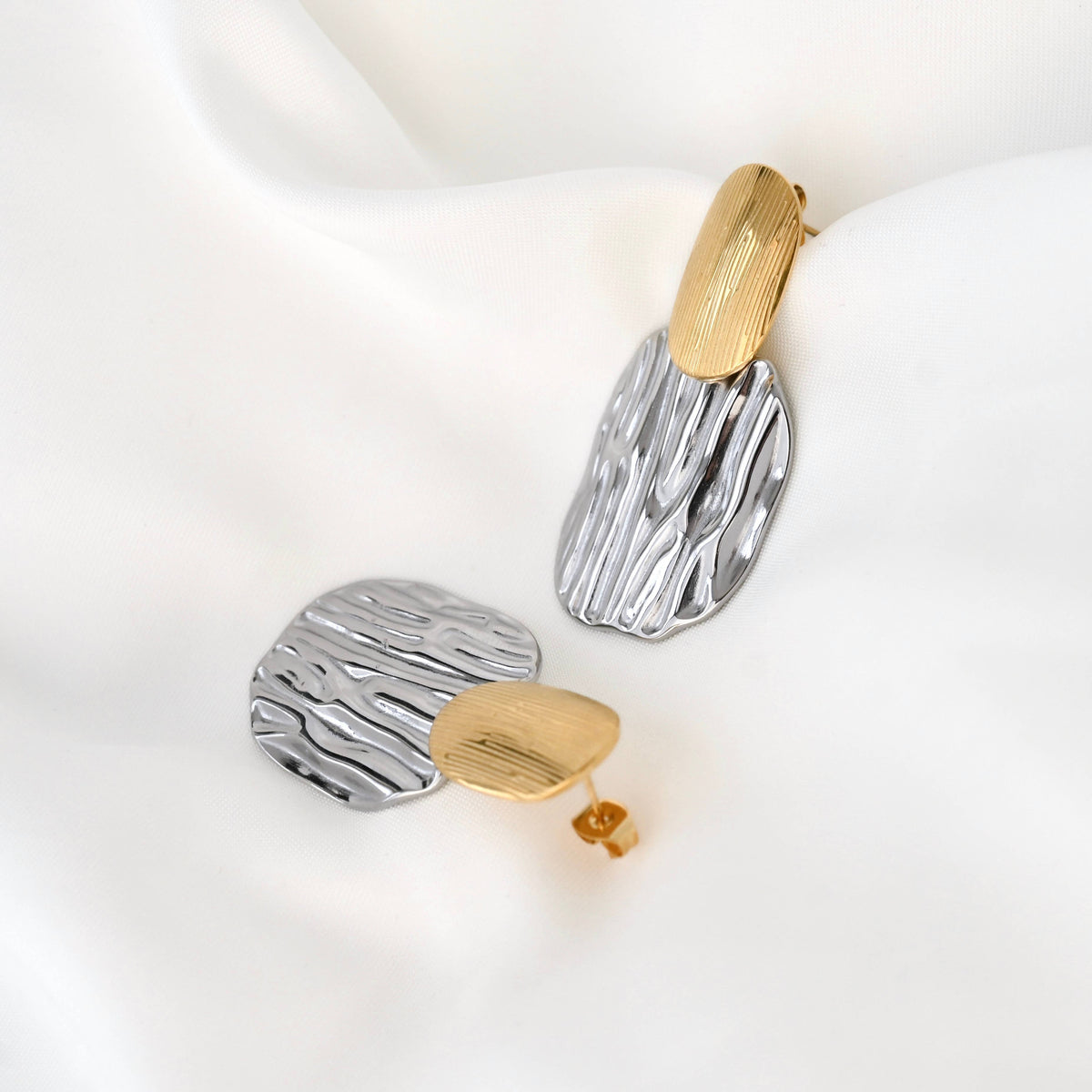 Two-tone Dangle Earrings