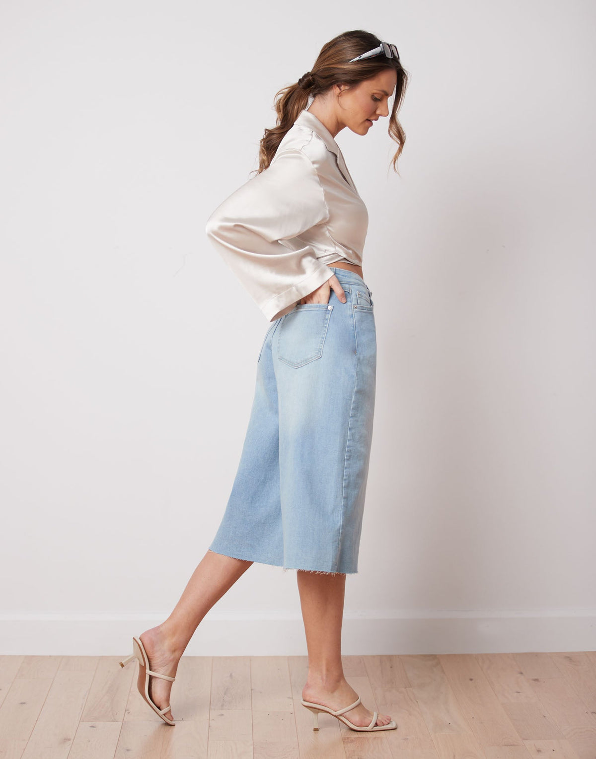 Lily Wide Leg 23&quot;