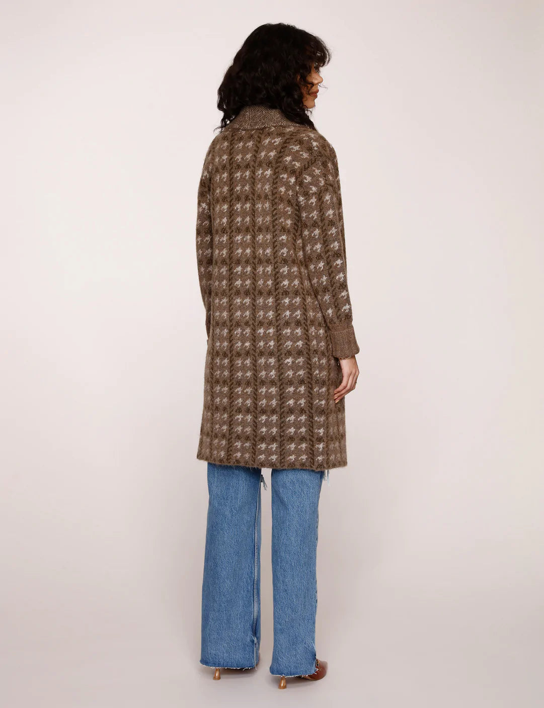 Zooey Cardi